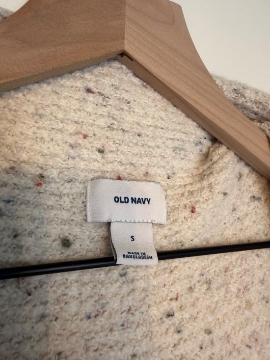 Old Navy Sweater Vest - Picture 2 of 3